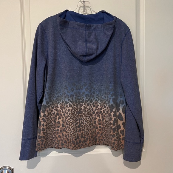 Natalie & Me Weekend Hooded Jacket - Picture 5 of 9